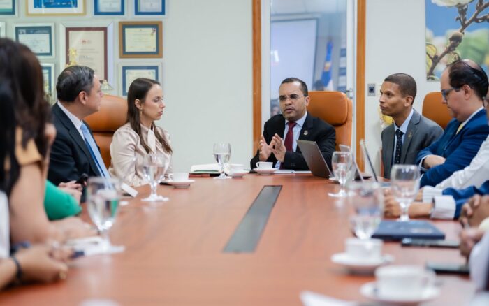 ITLA fortalece articulación con MICM y Grupo BID para impulsar Talent Up y 15 000 becas en República Dominicana