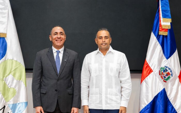 Asocivu y Aduanas conversan sobre aplicación del DR-CAFTA