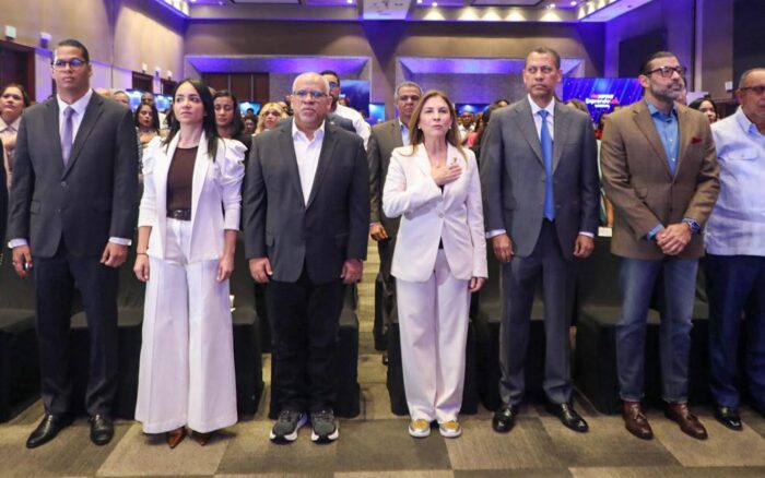 Promipyme inaugura EmprendeLab 2026 con 25 proyectos innovadores; Abinader cerrará el evento