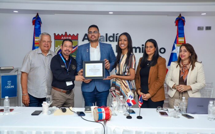 Alcaldía de Santo Domingo Norte recibe visita de delegación de alcaldes de Puerto Rico