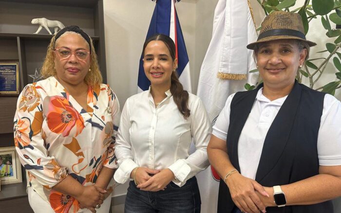 Junta Municipal de San Luis, Concejo de Vocales y Fundación Denfi realizan operativo de salud visual para niños 