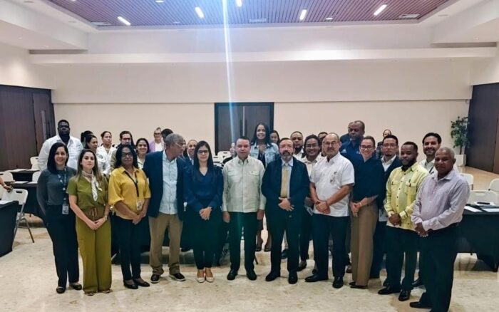 SNS celebra primer encuentro nacional sobre registro en línea del Certificado de Nacido Vivo